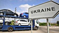 Через скасування мита українці скуповують авто в Європі. На кордонах – кілометрові черги