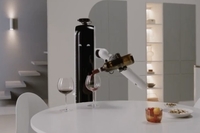 Samsung створює робота, який наллє вам келих вина (ФОТО)