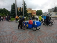 Найбільш помітний - велосипед-човен: як у Рівному відзначали Всеукраїнський велодень (ФОТО)