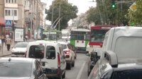 Тролейбус і легковик зіткнулись у Рівному: Соборна – у заторах (ФОТО)