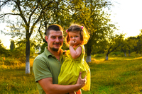 Не тільки хороше: 6 рис, які діти найчастіше успадковують від батька