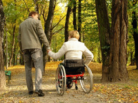 Рівнян змусять повернути незаконно отриману допомогу з догляду за інвалідами та старенькими
