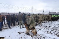 Собаки, спецтехніка та сотні спецпризначенців в амуніції охороняють кордон з Білоруссю на Поліссі (ФОТО)