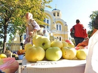 Чому не варто празнувати «Яблучний Спас» в Україні (ВІДЕО)