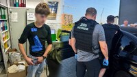 Братам-близнюкам за схему «світить» по 7 років: Допомагали скласти іспит через відеокамеру (ФОТО)