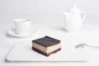 Ніжне «Пташине молоко»: суфле, від якого ваші гості не зможуть відірватися (РЕЦЕПТ)