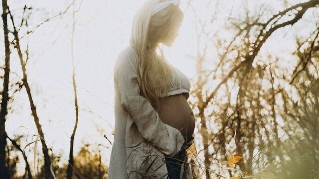 40-річна українська співачка вперше стала мамою та показала новонародженого сина (ФОТО)