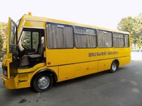 Два навчальні заклади Рівненщини отримали шкільні автобуси (ФОТО)