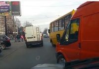 На Гагаріна у Рівному маршрутка потрапила у ДТП (ВІДЕО)