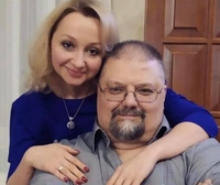 Дружині померлого медика з Рівного повторний тест на коронавірус зробили у Києві