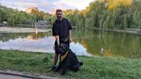 Перша людина, яка з собакою пройде пішки Україною, завітали у Рівне (ФОТО)