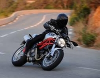 На Рівненщині мотоцикліст порушив ПДР за вісьмома статтями (ФОТО)