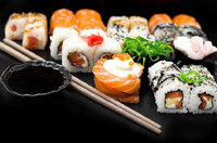 Як правильно їсти суші: чотири поради від японського шеф-кухаря, щоб не осоромитися