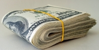 Українцям видавали фальшиві долари: Які купюри підроблюють аферисти