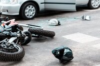 Легковик зіткнувся з мотоциклом на Рівненщині: троє постраждалих 