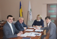 Четверо чиновників домовилися про співпрацю на Рівненщині (ФОТО) 