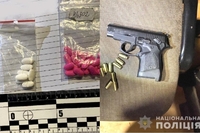 Пістолет та наркотики знайшли у гаражі на Рівненщині (ФОТО)

