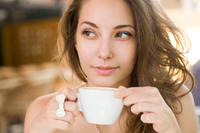 Як кава впливає на шкіру, та чому не треба вірити трьом популярним міфам