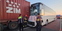 Автобус з українцями потрапив у ДТП: Є травмовані (ВІДЕО)