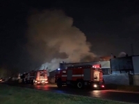 Понад 3 години гасили пожежу на підприємстві у Здолбунові (ФОТО)
