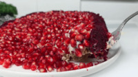Гості з’їли все за 10 хвилин: гранатовий салат, який стане зіркою столу (РЕЦЕПТ)