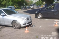 ДТП у Рівному: велосипедист потрапив під колеса Mercedes (ФОТО)

