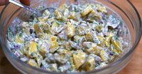 Німецький картопляний салат з огірками з банки: кращий за Олів’є, хоч і без м’яса (РЕЦЕПТ)