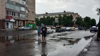 Босі люди, водоспад в Усті і шторм на дорозі: Рівне затопило (ФОТО/ВІДЕО)