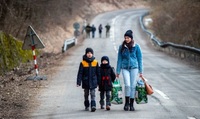 У цих містах небезпечно жити: навіщо в Україні «порізали» допомогу для переселенців?