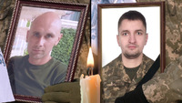 Майдан у сльозах: у Рівному в Небесне військо провели двох Захисників 