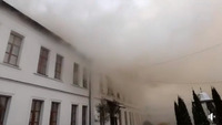 Густий дим охопив будівлю: на Прикарпатті горіла лікарня (ФОТО/ВІДЕО)