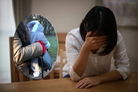 Медики пологового у Рівному вчасно помітили небезпеку: У породіллі тимчасово відібрали дитину