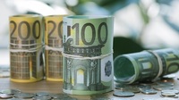 На початку літа українці масово скуповують євро: Аналітик пояснив чому