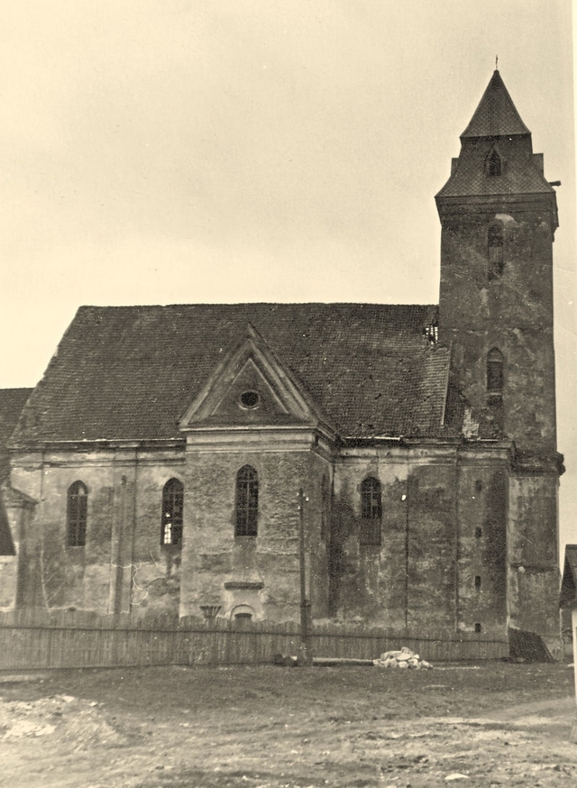 Будівля костелу, 1950-ті роки