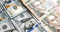 Долар знову дорожчає: чого чекати від валюти наступного тижня