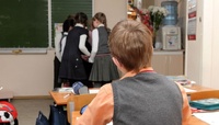 «Ми гостинні, але…»: в школі заборонили розмовляти російською – переселенці проти!
