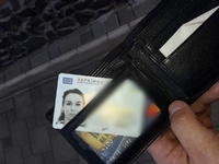 У Рівному на Дубенській знайшли паспорт і гаманець (ФОТО)