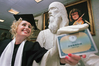 За скільки випускник «відіб’є» навчання в університеті: фахівці назвали термін окупності вищої освіти в Україні