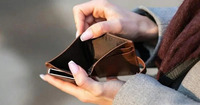 5 слів, які притягують бідність та борги: народні прикмети 
