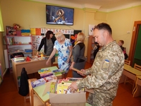 Військовослужбовці Рівненщини зробили подарунок дітям зі школи-інтернату (ФОТО)