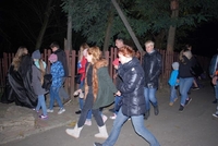 Налякані, але радісні діти півночі блукали зоопарком Рівного (11 ФОТО/ВІДЕО)