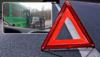 ДТП на перехресті: Маршрутка та легковик не поділили дорогу у Рівному (ФОТО/ВІДЕО)