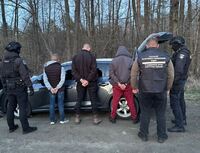 Переправляв чоловіків за кордон за гроші: на Рівненщині затримали організатора протизаконної схеми