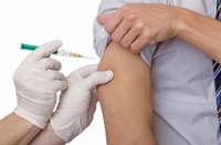 В аптеках Рівного з'явилася вакцина від грипу: як правильно щепитися