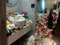 Чоловік не виходив з номера два роки: що знайшли після його виїзду (ФОТО)