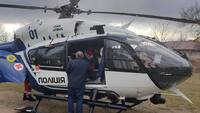 Важкохвору дівчинку доправили гелікоптером з Дубна до Львова (ФОТО/ВІДЕО)