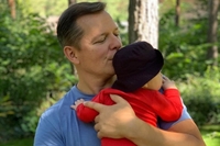 Інтимне відео: Ляшко у спідній білизні вчить сина