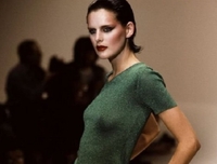 Померла відома модель, колишня муза Versace та обличчя Chanel