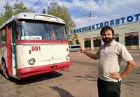 Кондуктор тролейбуса у м. Рівне – «не офіціант». Через скаргу у соцмережах у чоловіка виникли проблеми