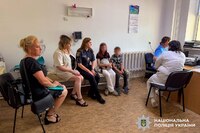 Продала трьох дітей в рабство за 30 тисяч: на Рівненщині матір затримали за торгівлю людьми